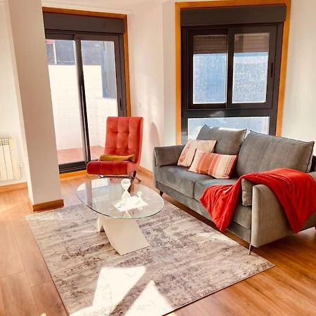 Apartamento Centrico Y De Diseno Con Parking Vigo Bagian luar foto